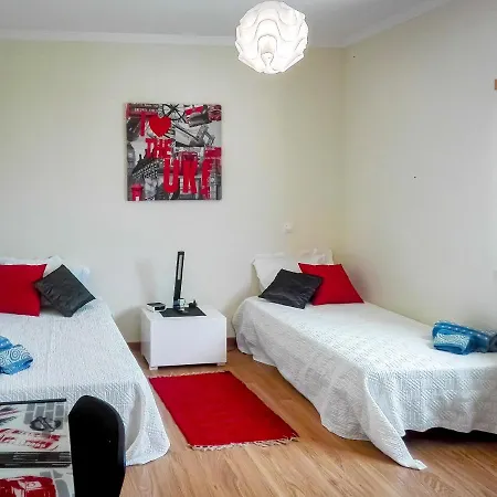 By Vago Apartment Fuzeta